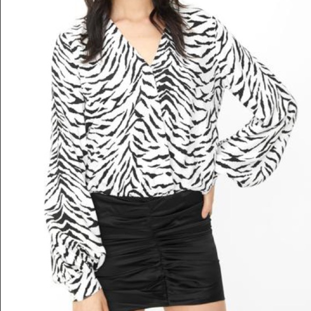 Generation Love Dory Zebra Top Black/White Size Medium NWT